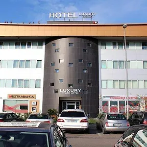 Hotel Hotelluxuryprato, Prato (Prato)