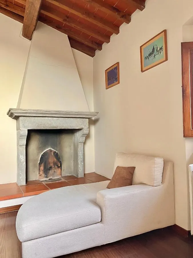 Berenice Housing Apartment Prato